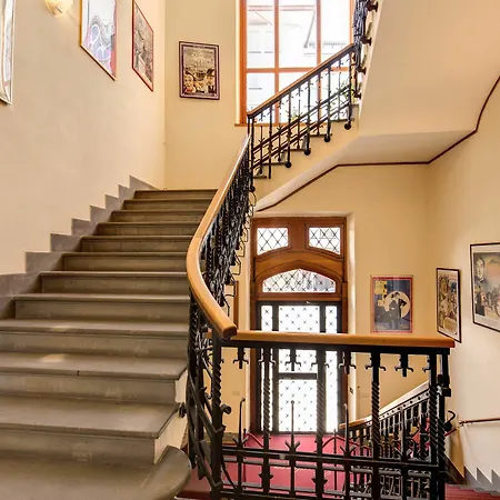 Residenza Marignoli * Řím